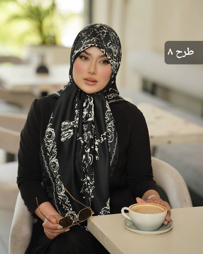 روسری ابریشم توییل سفید مشکی دور دست دوز کد ۰۲۰۲۴