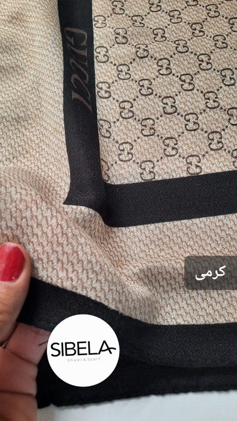روسری نخی سی اسکارف قواره ۱۲۰ درجه یک طرح گوچی